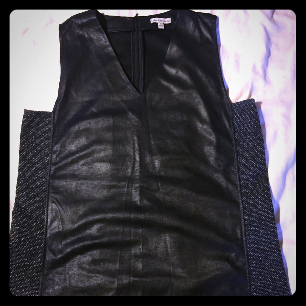 Sleeveless Calvin Klein Fitted Top